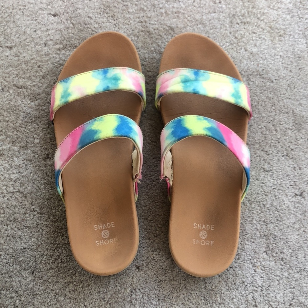 Shade & Shore tie dye slides